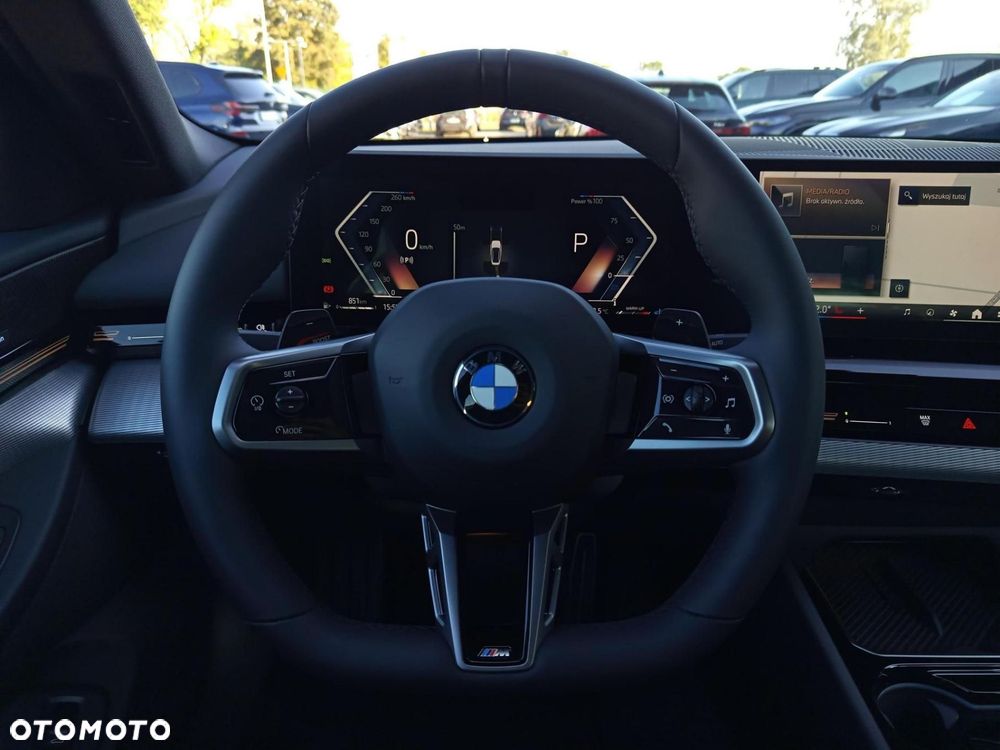 BMW Seria 5 - 12