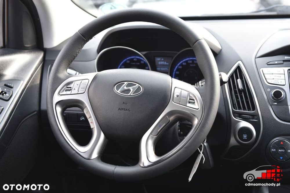 Hyundai ix35 - 23
