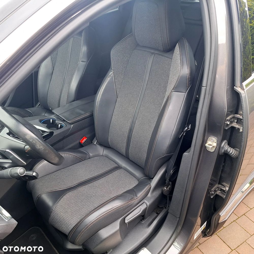 Peugeot 3008 - 9
