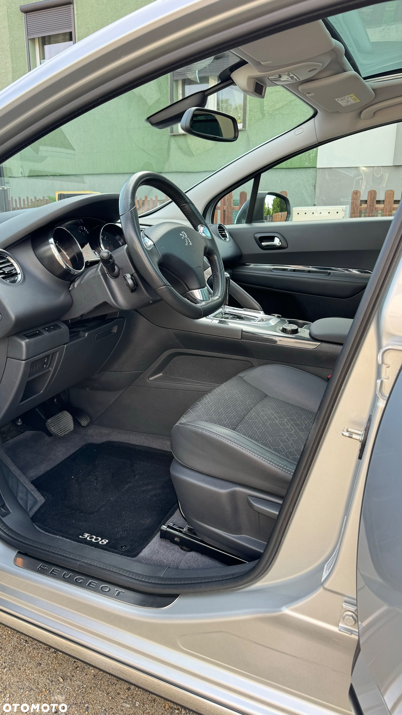 Peugeot 3008 BlueHDi 120 EAT6 Stop & Start Allure - 19