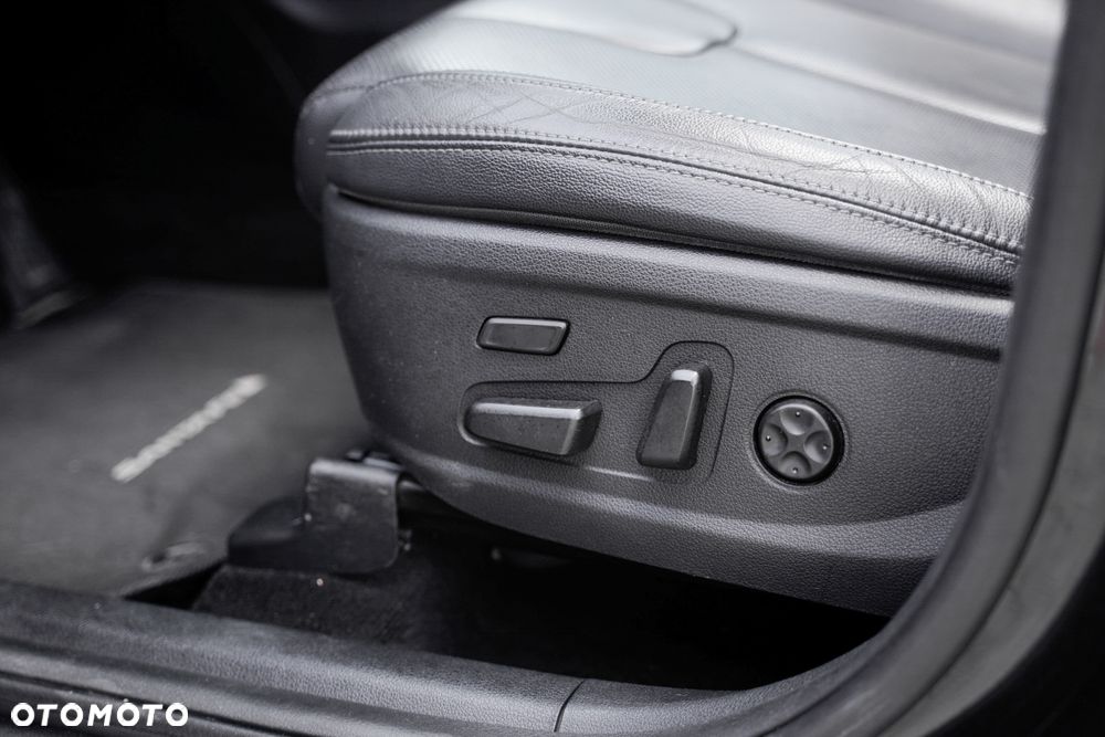 Hyundai Santa Fe - 17