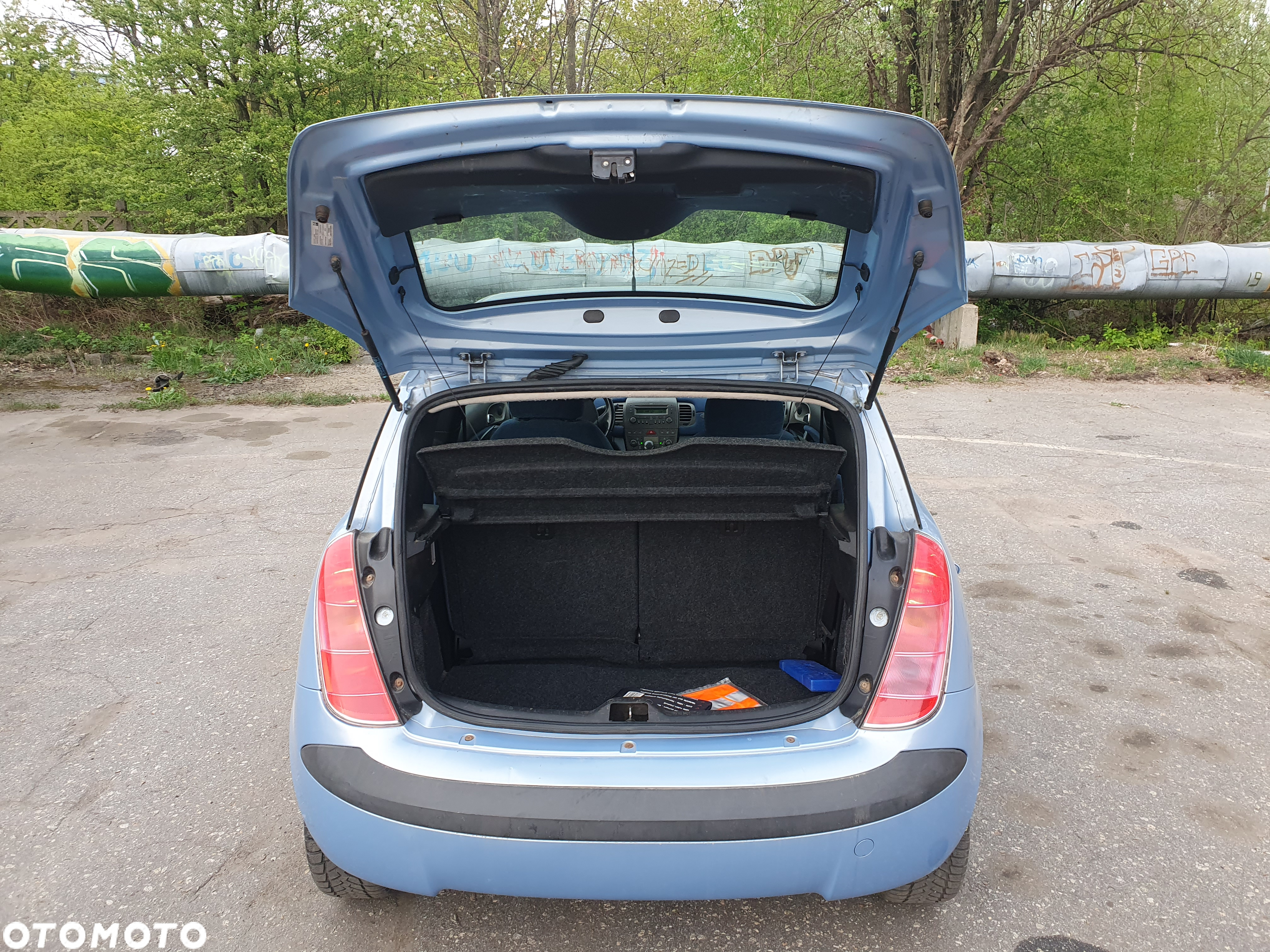 Lancia Ypsilon 1.2 8V Argento (4 os.) - 14
