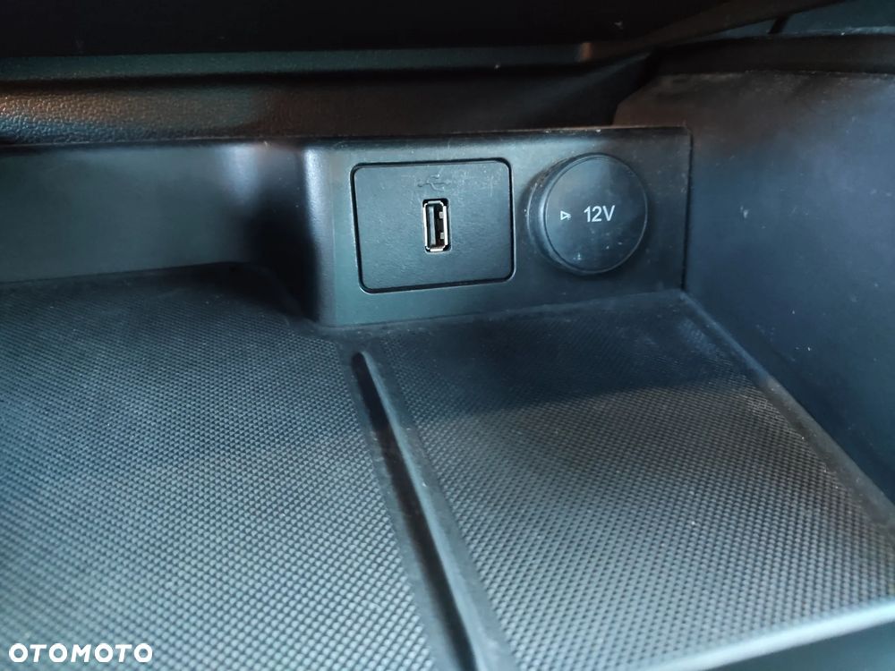 Ford Focus 1.0 EcoBoost Trend Edition - 31