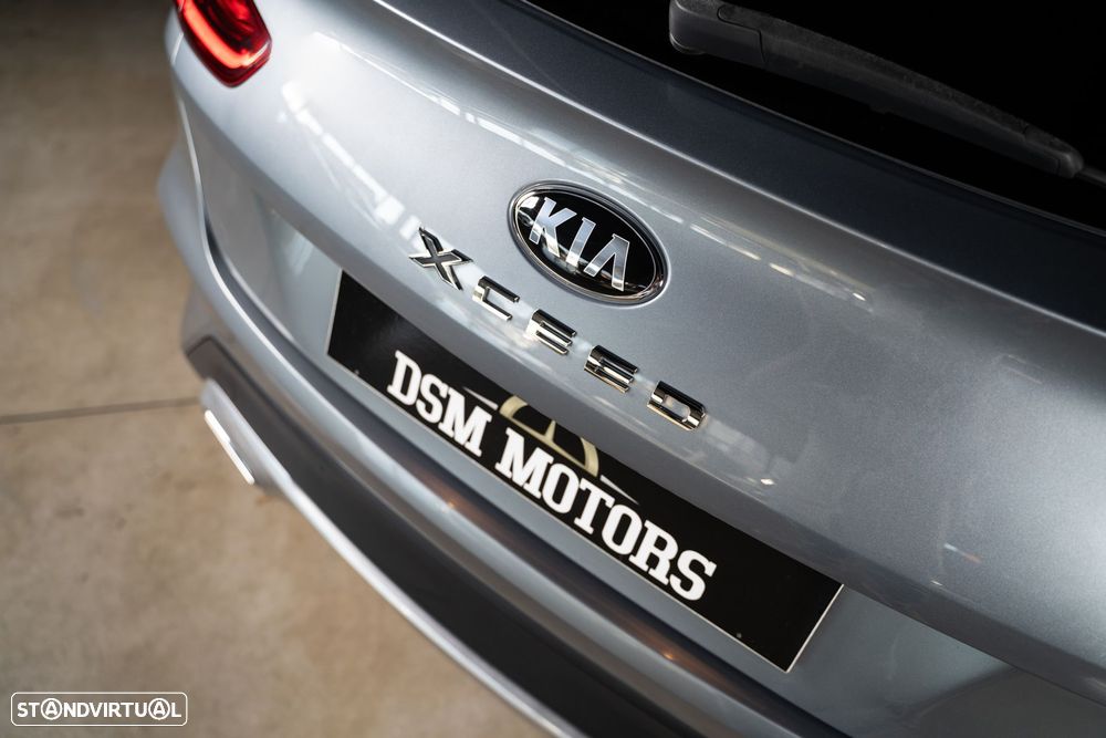 Kia XCeed 1.6 CRDi MHEV Drive - 10