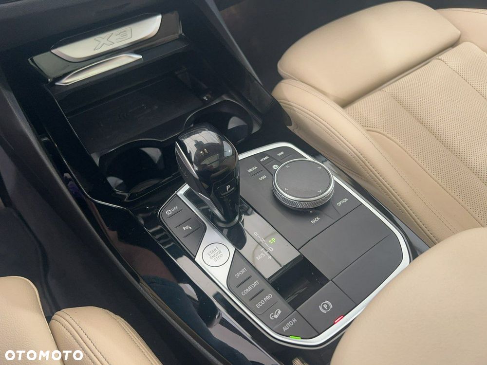 BMW X3 xDrive30i mHEV - 18