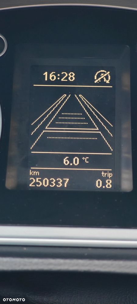 Volkswagen Passat 2.0 TDI Perfectline R-Style DSG - 21