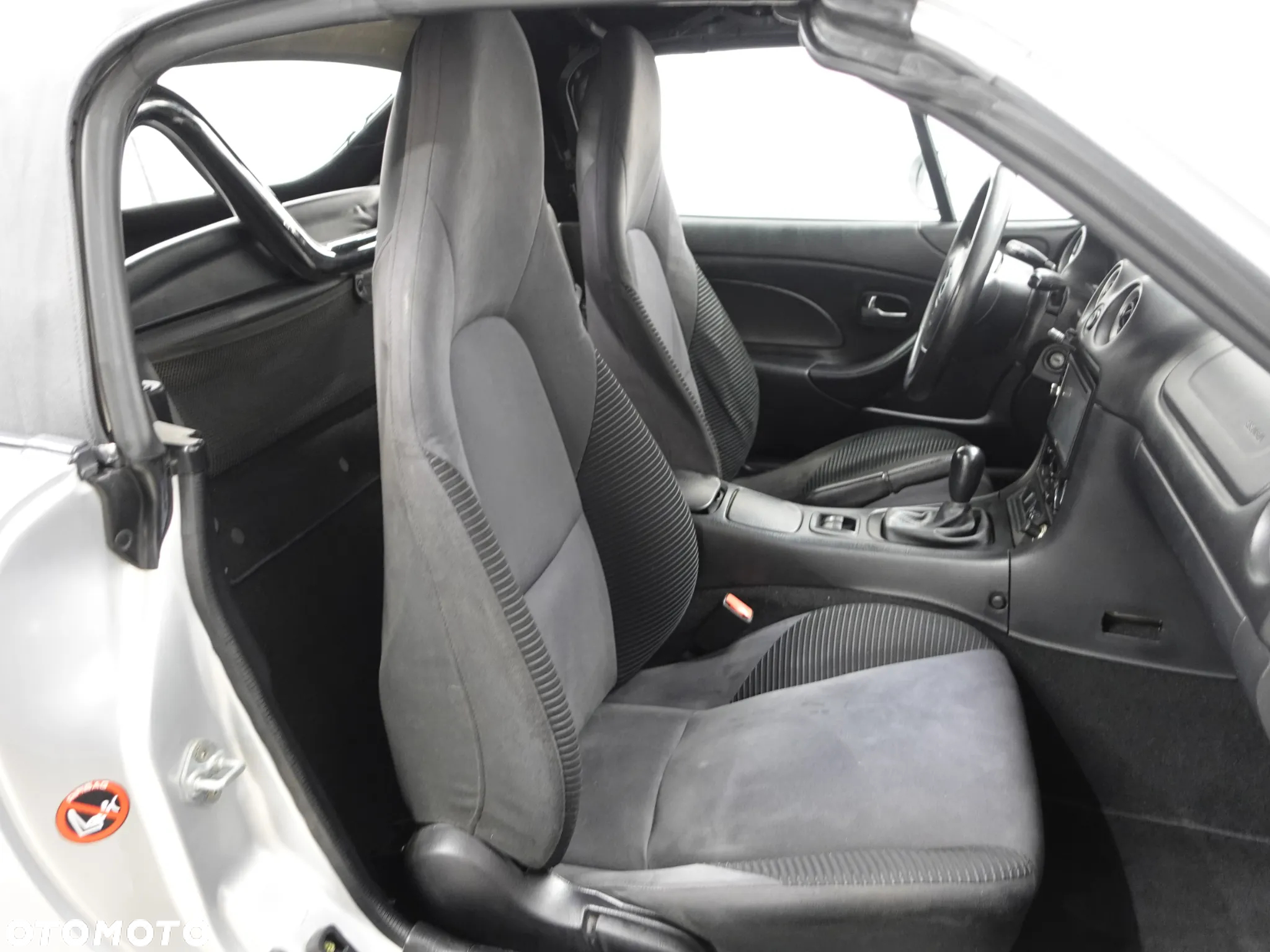 Mazda MX-5 1.6i 16V - 27