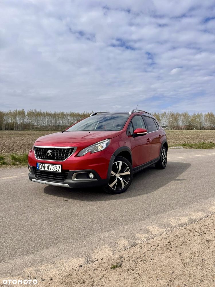 Peugeot 2008 1.2 Pure Tech Allure S&S EAT6 - 6