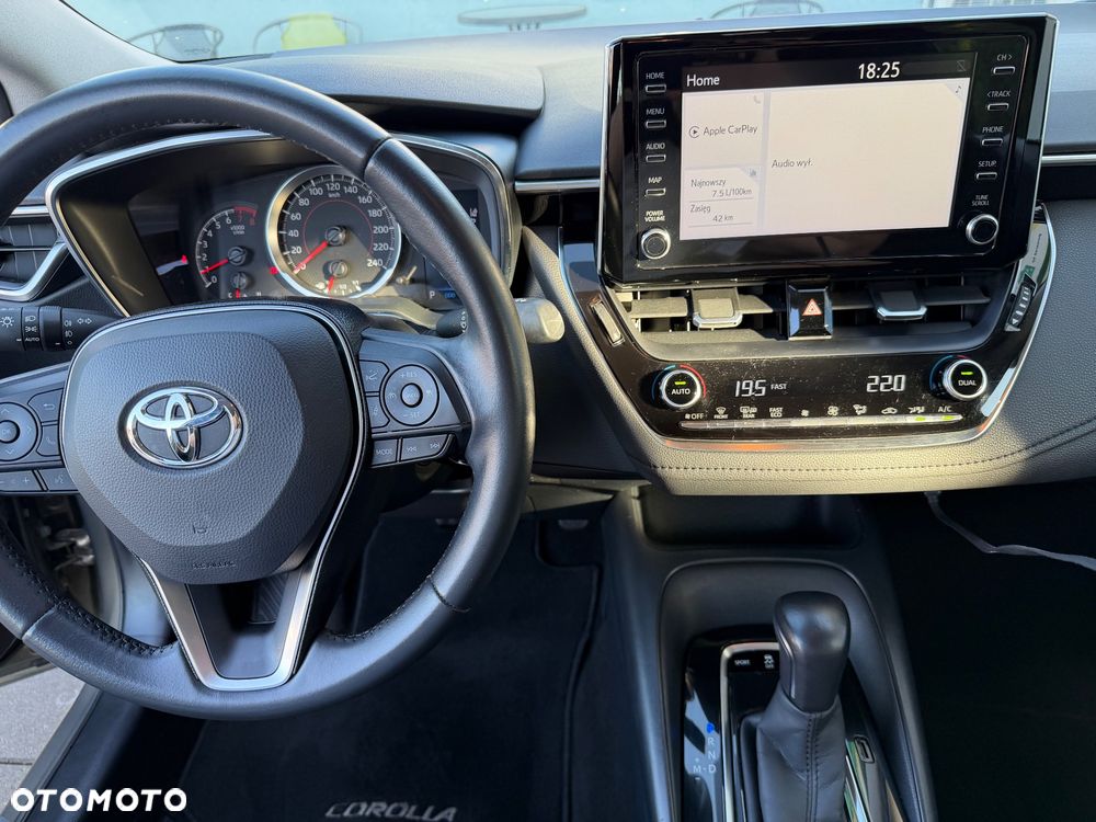 Toyota Corolla 1.6 Comfort MS - 11