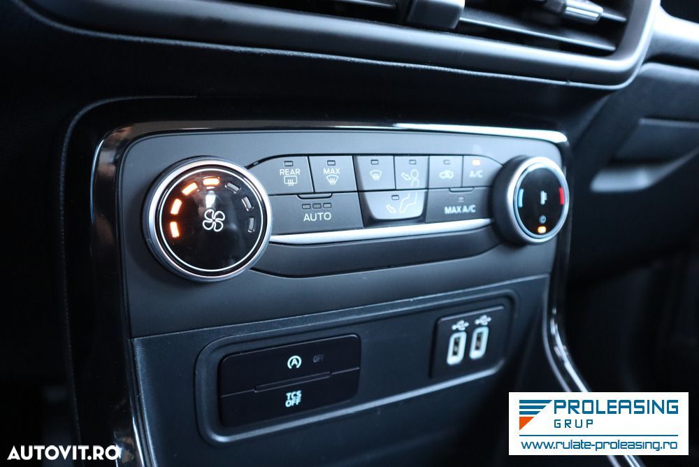 Ford EcoSport - 12