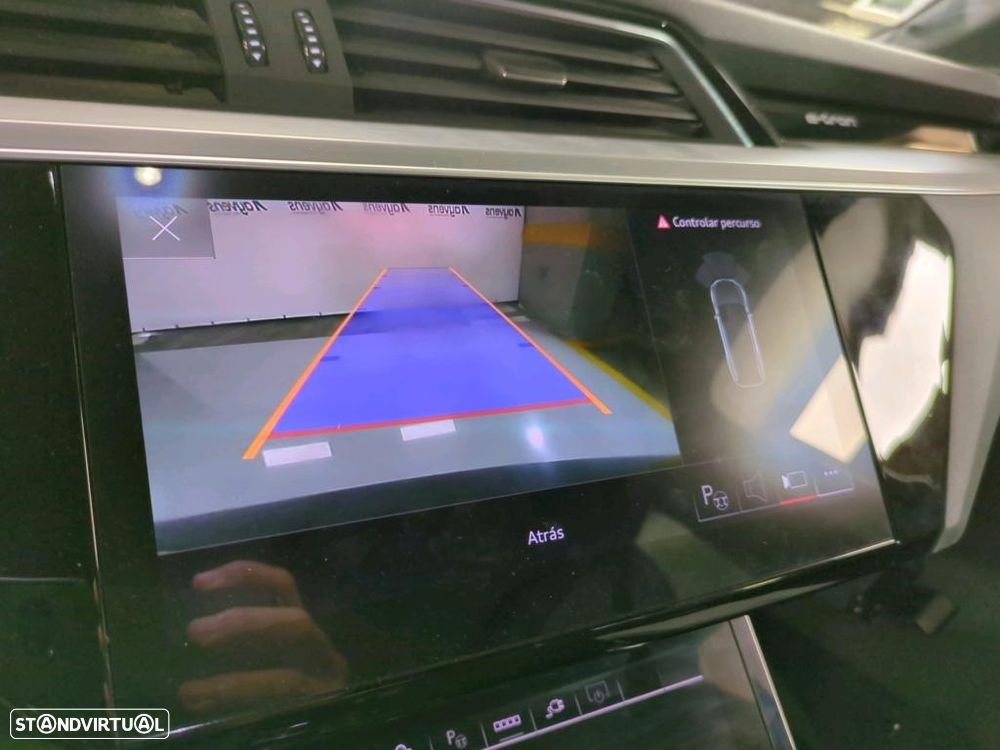 Audi e-tron 55 quattro S line - 10