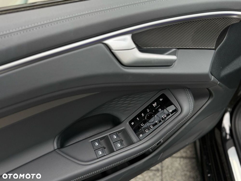 Audi A6 Avant TFSI mHEV Quattro S tronic - 41