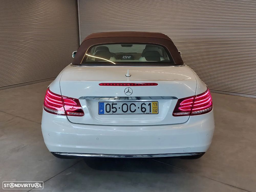 Mercedes-Benz E 200 CGi Elegance BlueEfficiency Auto - 12