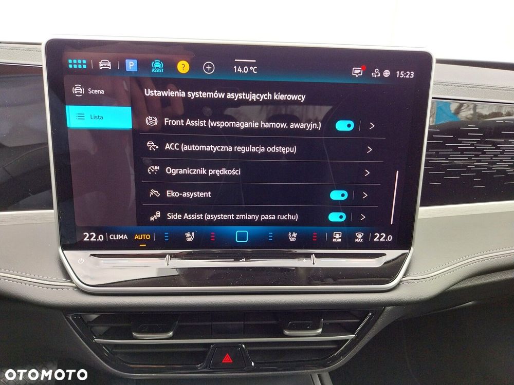 Volkswagen Passat - 17