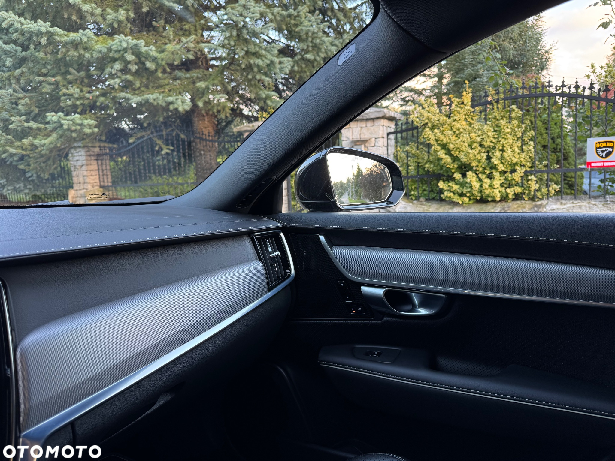 Volvo V90 T8 Twin Engine AWD R Design - 22