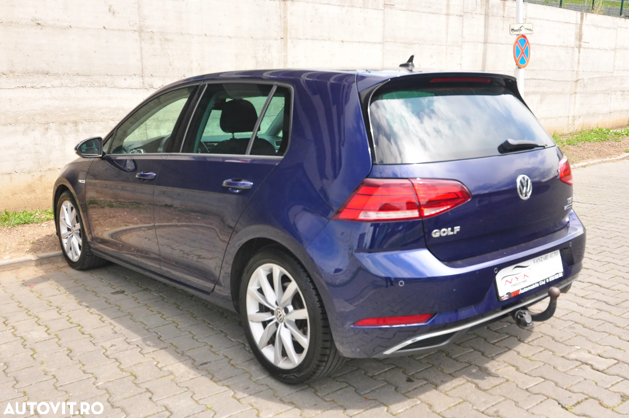 Volkswagen Golf 1.5 TSI ACT (BlueMotion Technology) Highline - 4