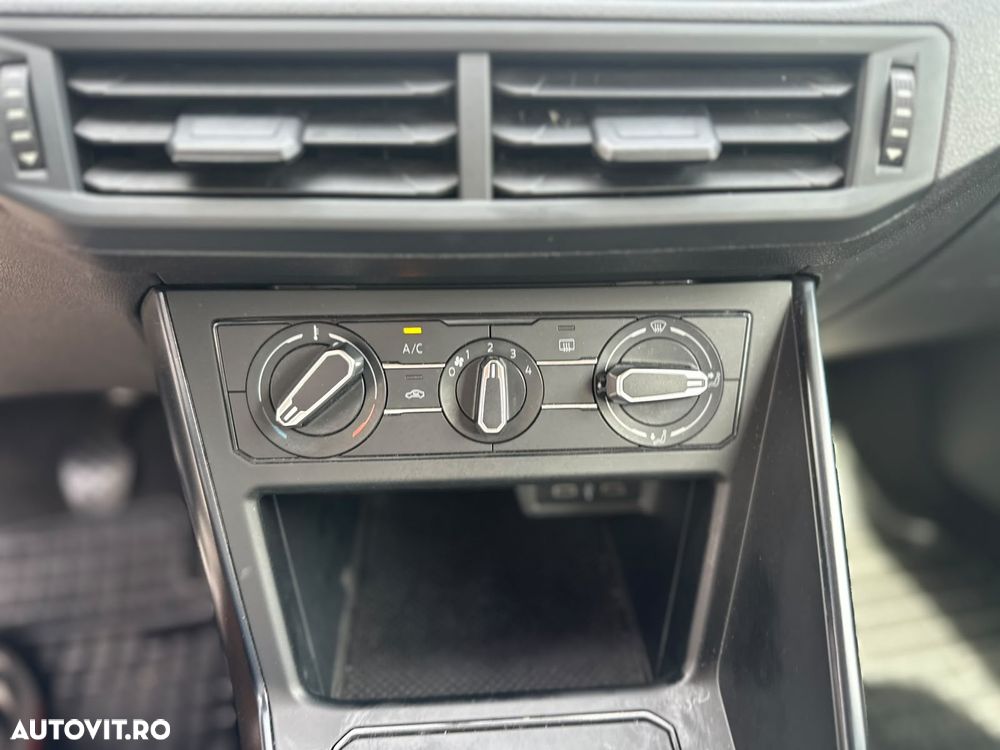 Volkswagen Polo 1.0 TSI Life - 17