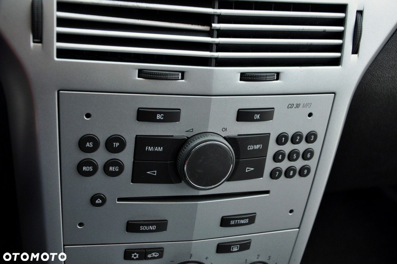 Opel Astra - 31