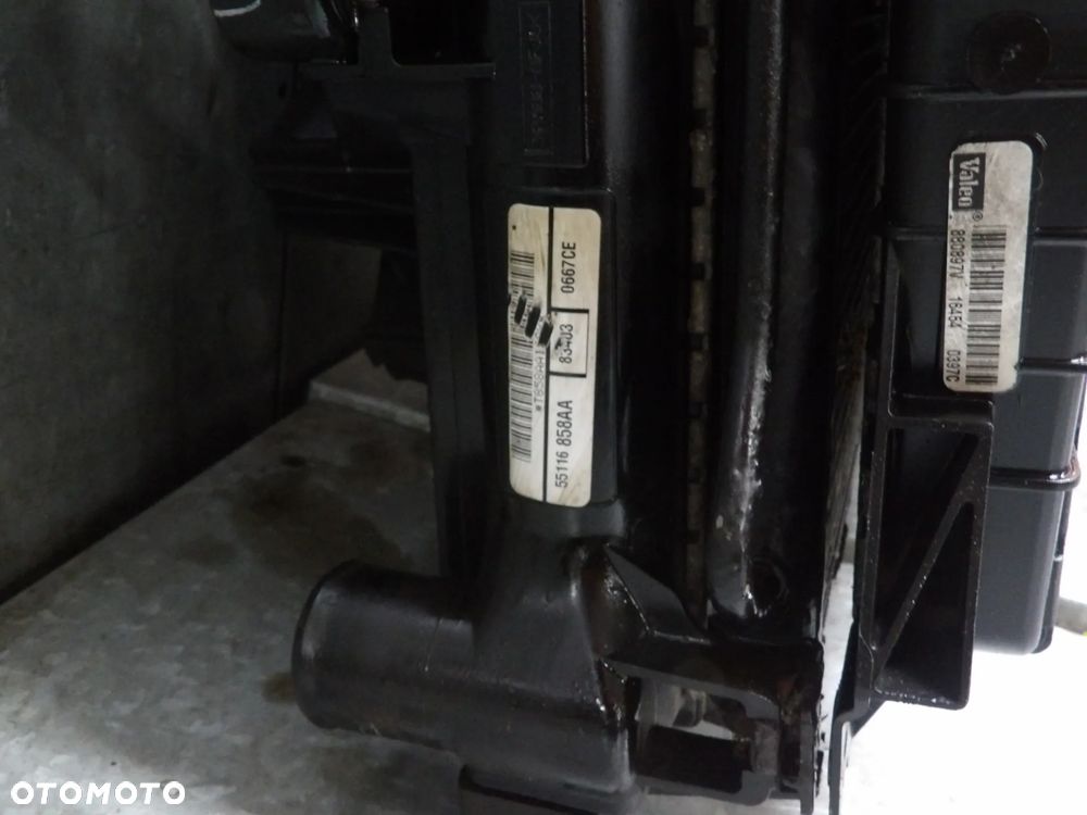 JEEP GRAND CHEROKEE WK WH 3.0 CRD CHŁODNICA CHŁODNICE WENTYLATOR KOMPLET - 7