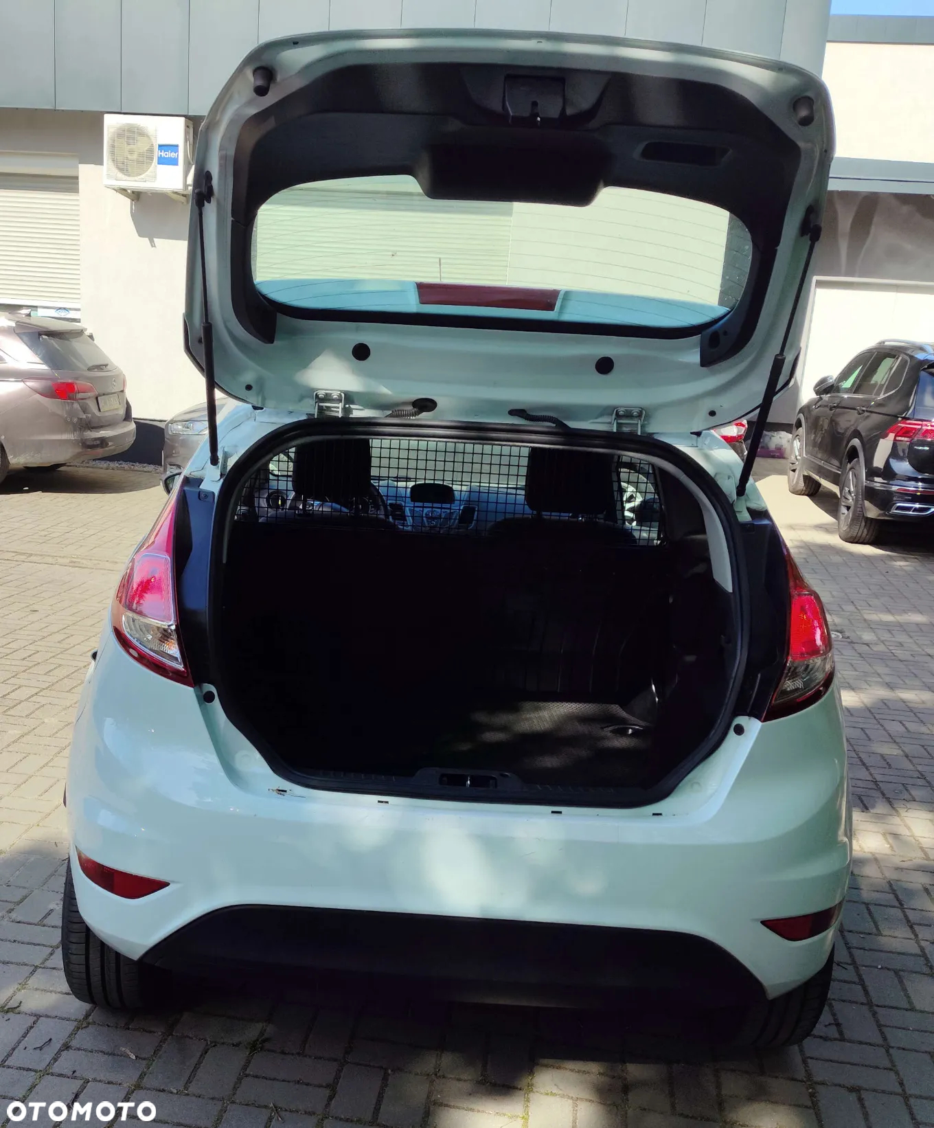 Ford Fiesta 1.5 TDCi Ambiente - 6