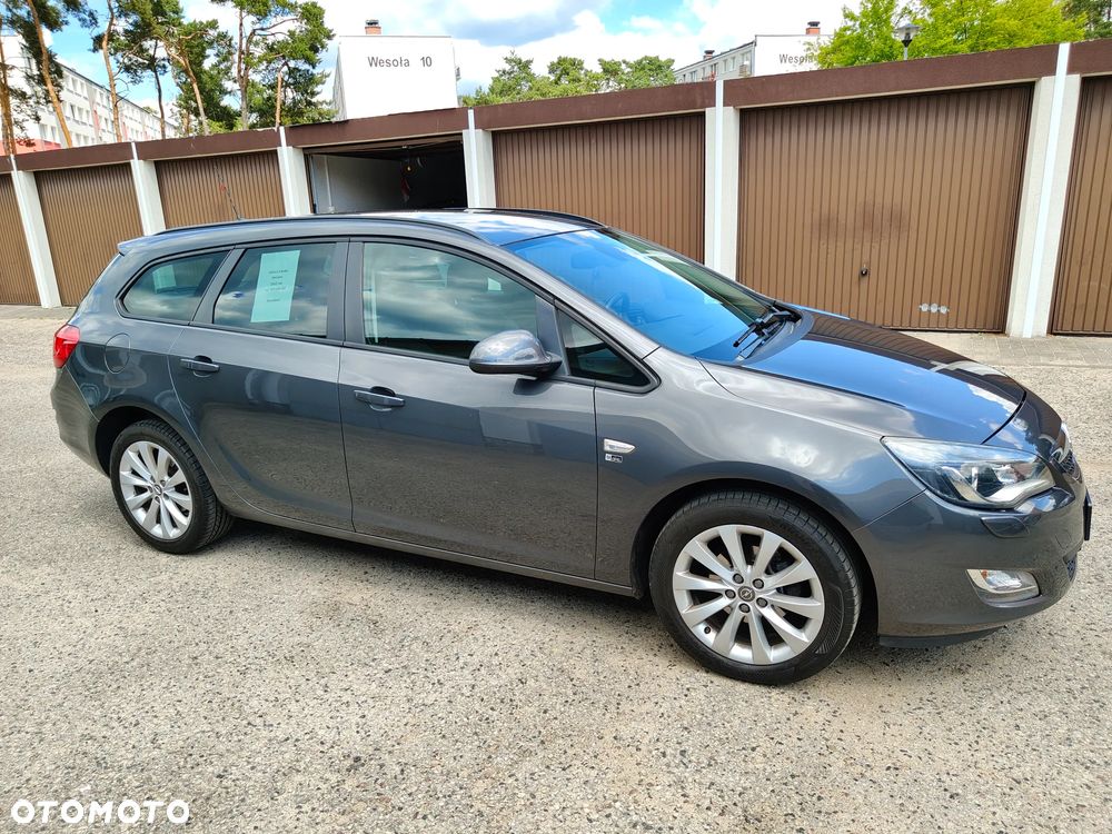 Opel Astra 1.4 Turbo - 11