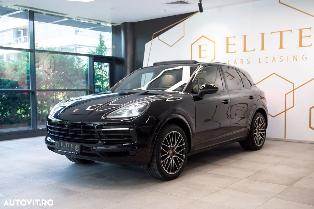 Porsche Cayenne Standard - 1
