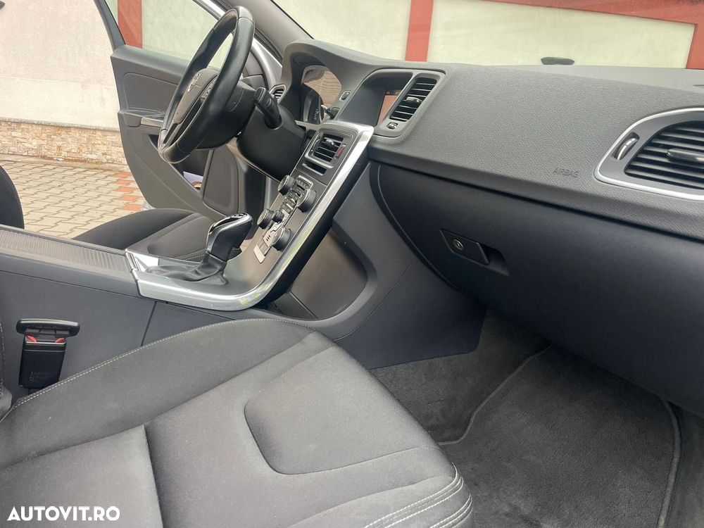 Volvo S60 D3 Geartronic Linje Business - 9