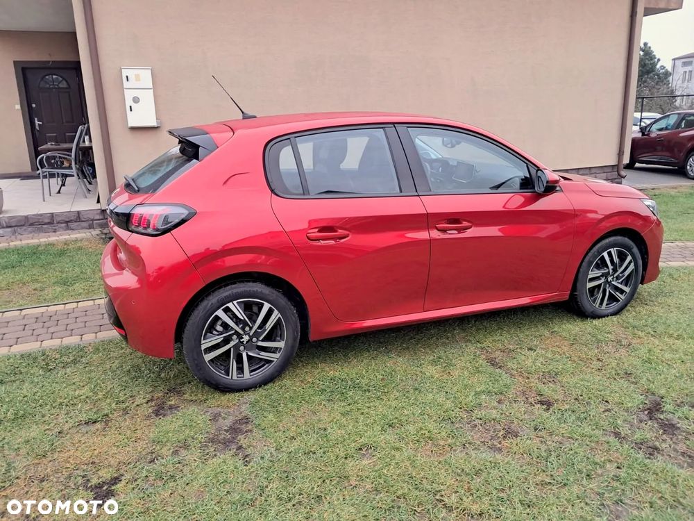 Peugeot 208 PureTech 100 Allure - 17