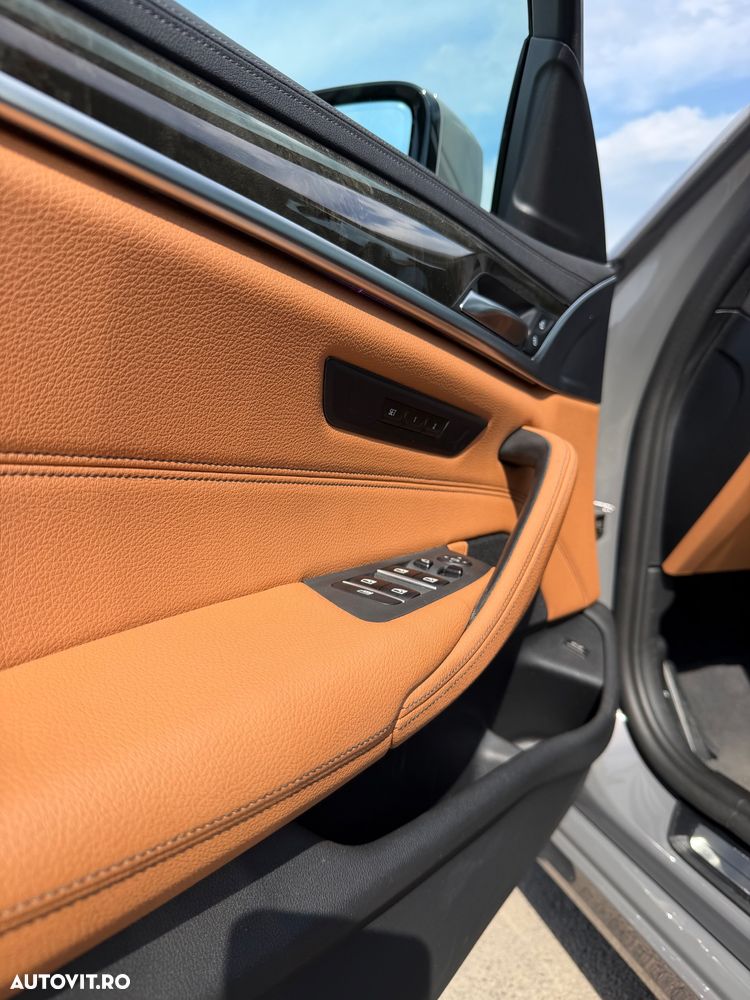 BMW Seria 5 530i Aut. Luxury Line - 20