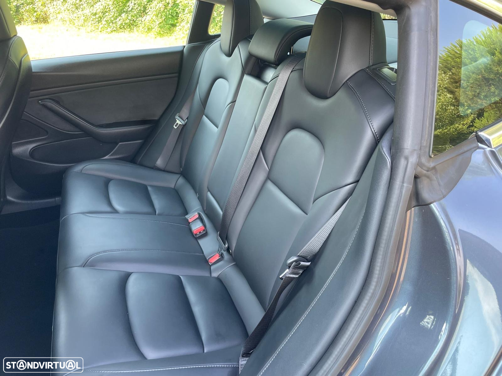 Tesla Model 3 Long-Range Dual Motor AWD - 30