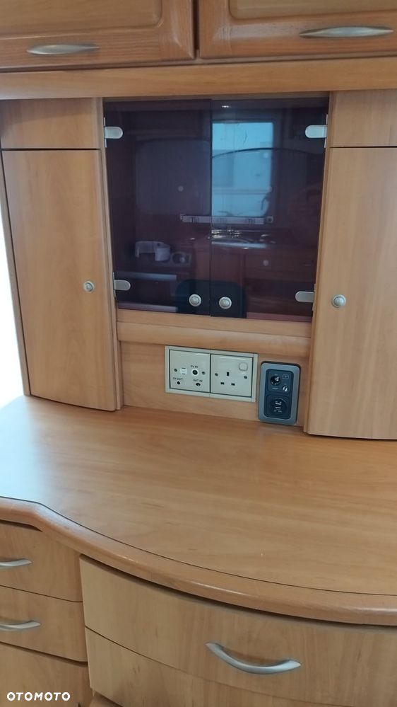 SWIFT Corniche - 23