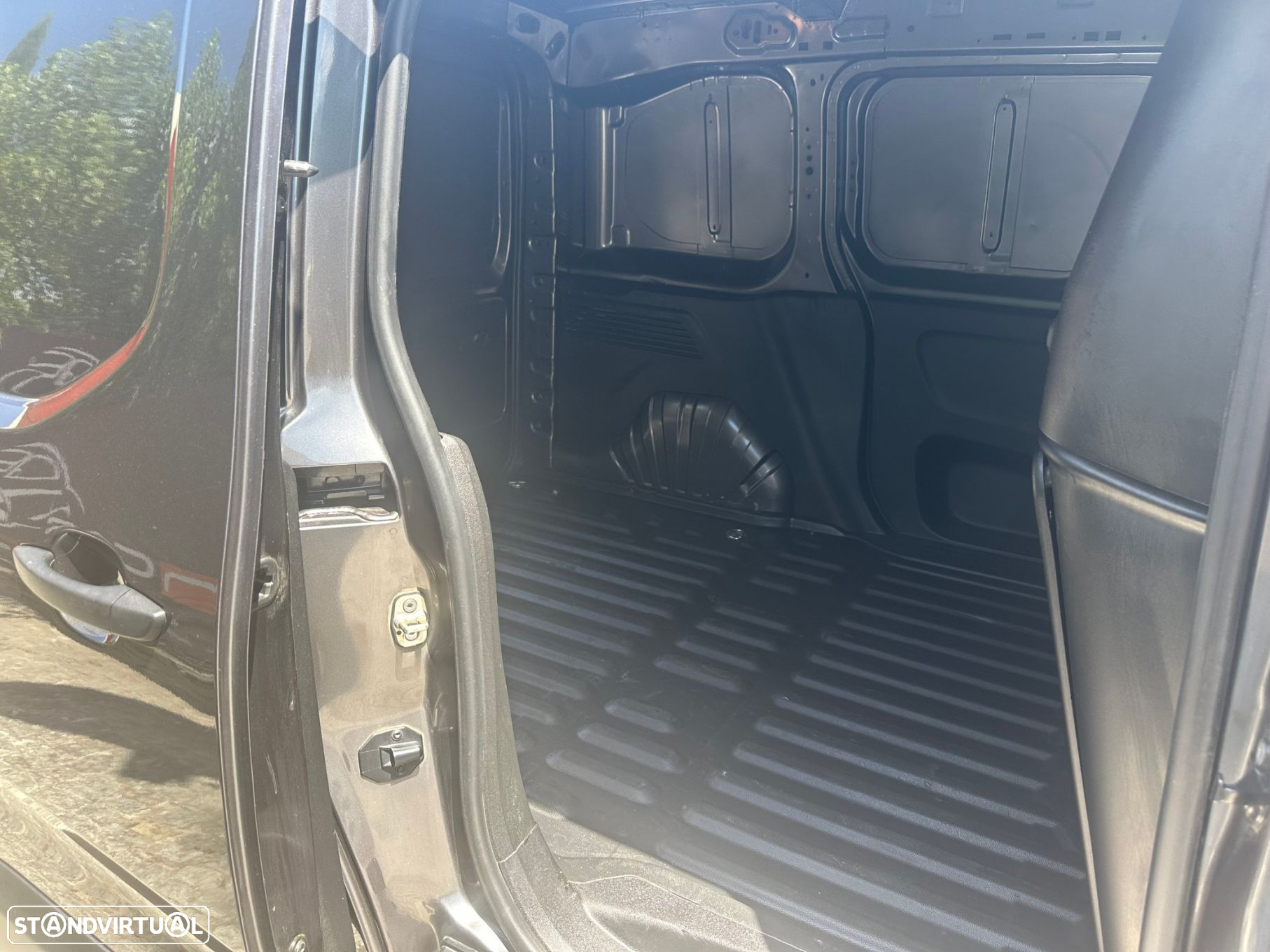 Toyota Proace City 1.5D L1 Comfort PTB - 4
