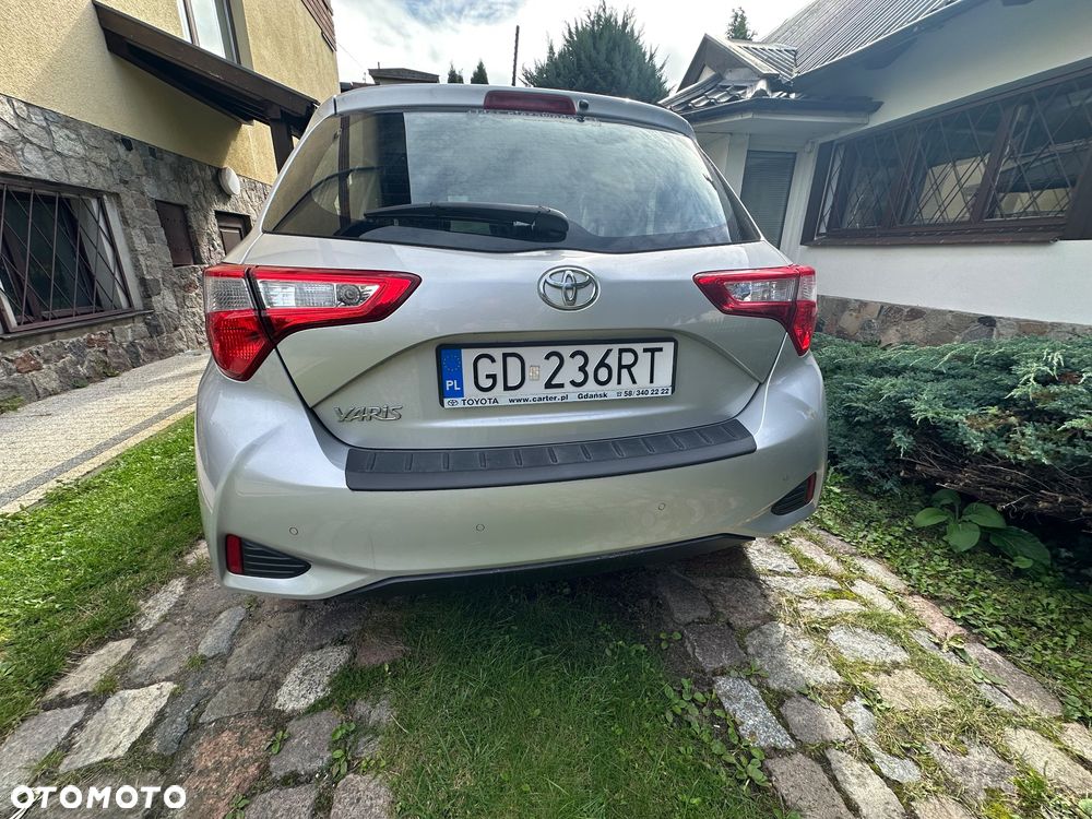 Toyota Yaris 1.0 Active EU6 - 3