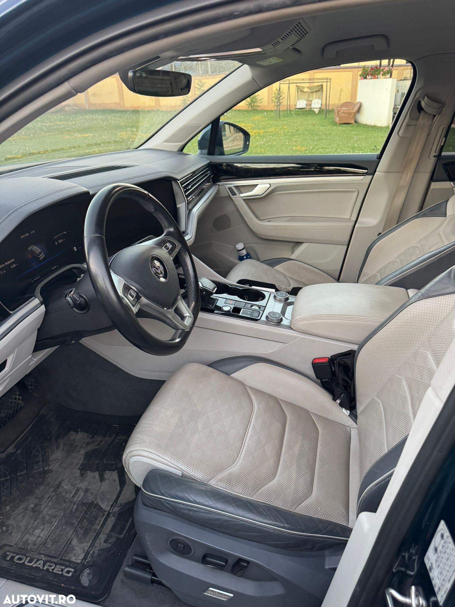Volkswagen Touareg V6 TDI Elegance - 6