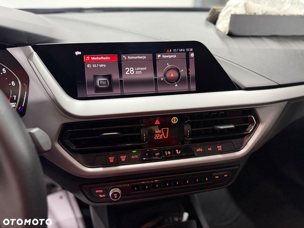 BMW Seria 1 118i Business Edition - 25