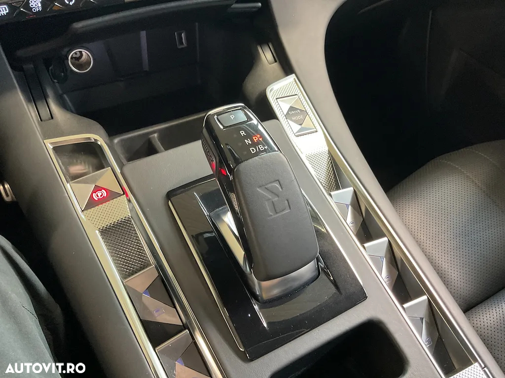 DS Automobiles DS 7 Crossback - 7