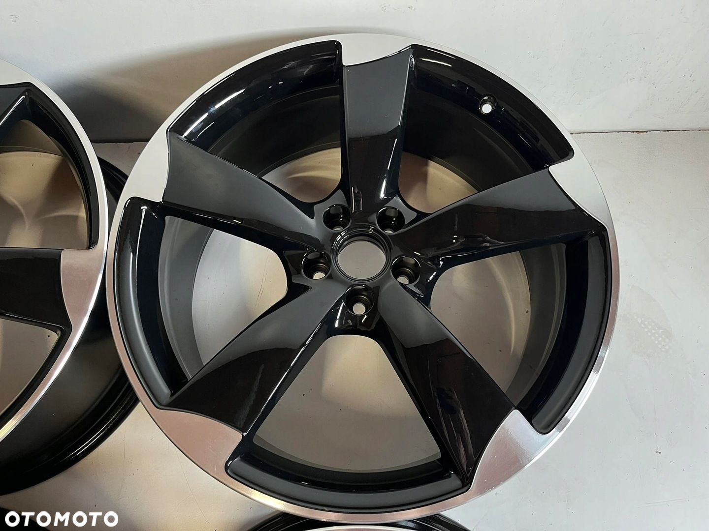 AUDI A8 S8 D4 4H A6 A7 S6 S7 FELGI ROTOR KOMPLET 9JX21 ET35 5X112 - 5