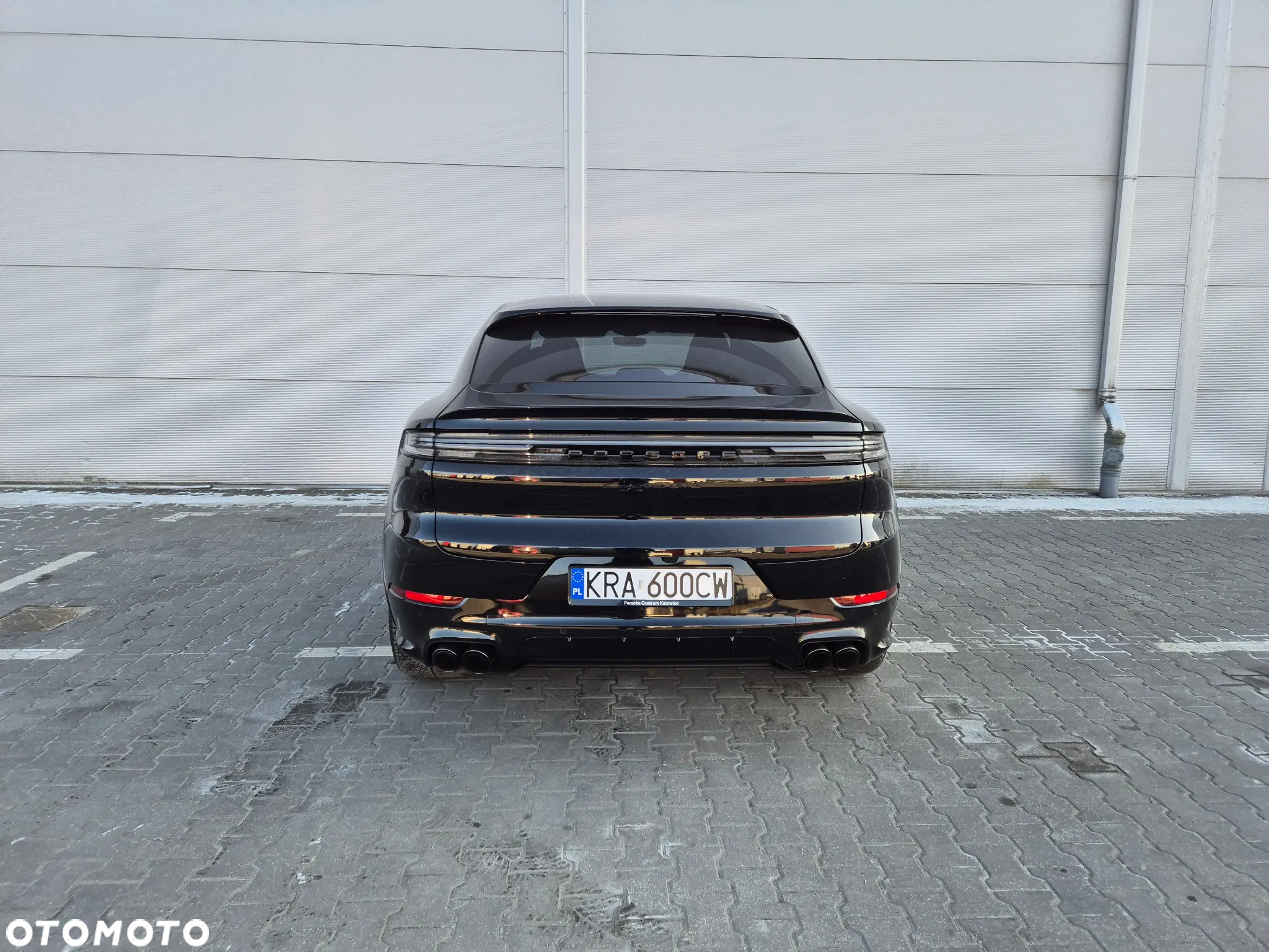 Porsche Cayenne Coupe GTS - 15
