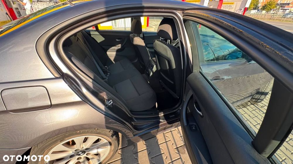 BMW Seria 3 - 9