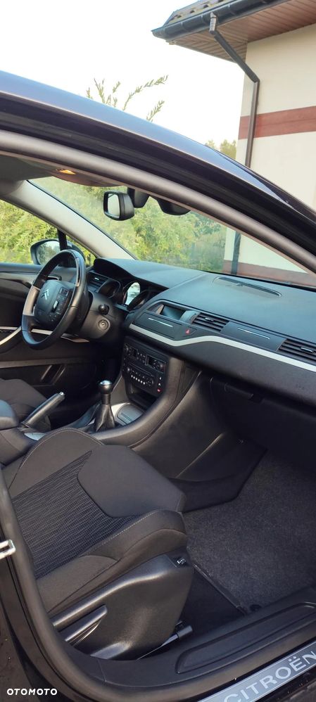 Citroën C5 1.6 HDi Attraction - 11