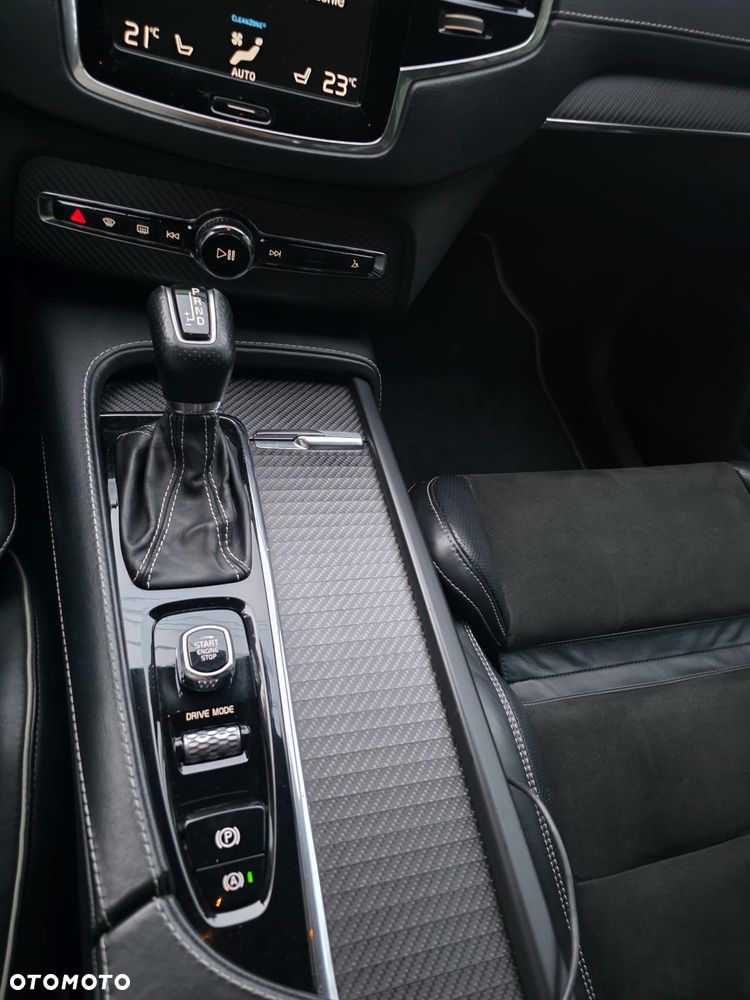 Volvo XC 90 D5 AWD R-Design - 6