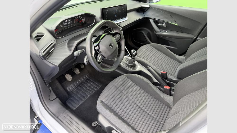Peugeot 2008 1.2 PureTech Active - 9