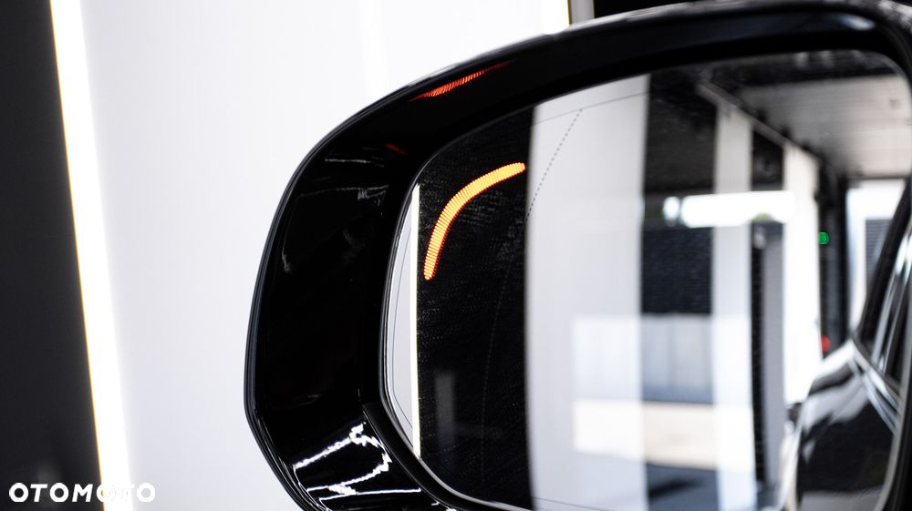 Volvo XC 90 T8 AWD Plug-In Hybrid Plus Dark 7os - 14
