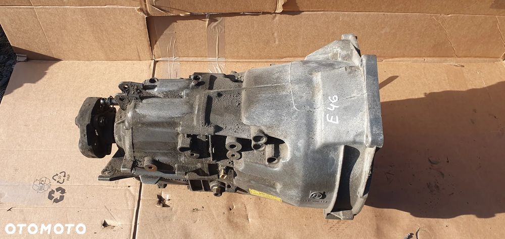 Skrzynia biegów manualna manual 5 biegów BMW 3 E46 2.0D - 1