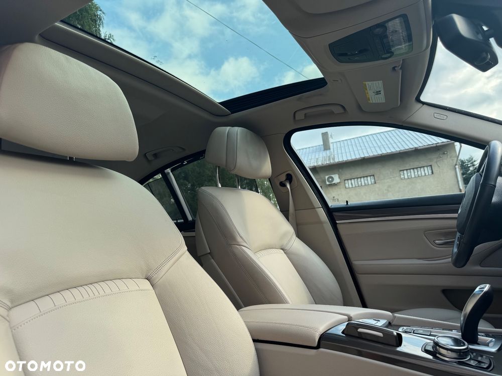 BMW Seria 5 - 24