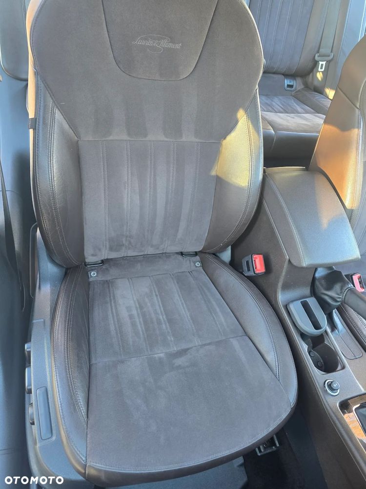 Skoda Octavia 2.0 TDI 4x4 L&K DSG - 10