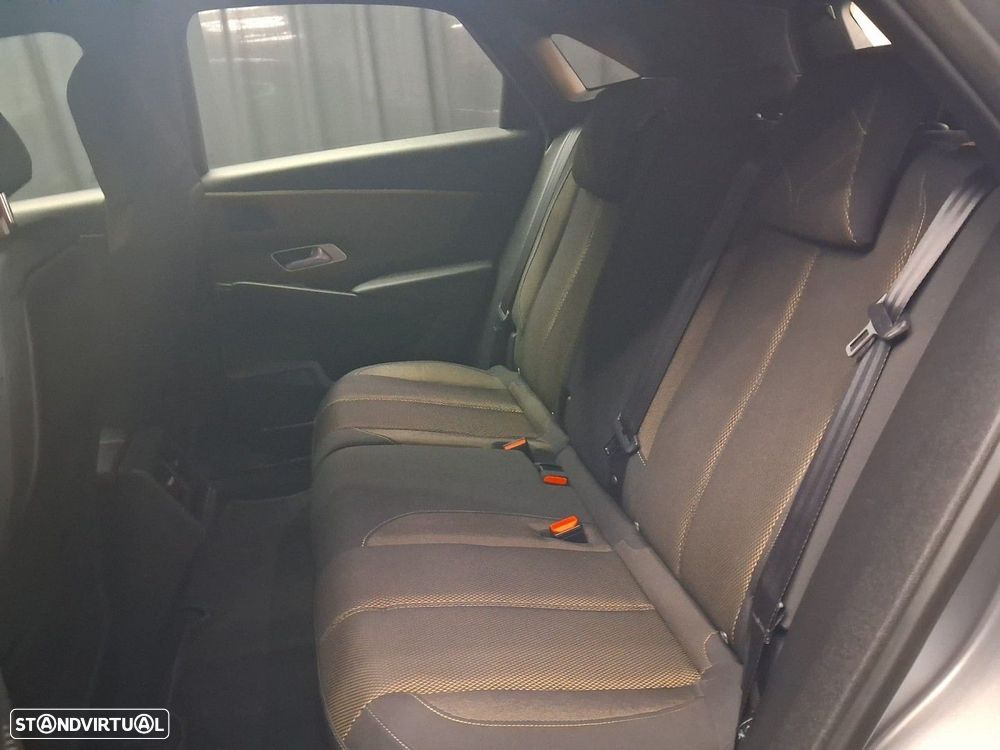 DS DS7 Crossback 1.5 BlueHDi So Chic EAT8 - 9