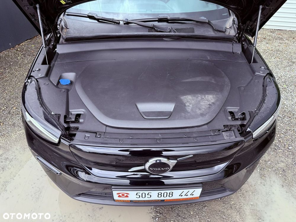 Volvo XC 40 - 33