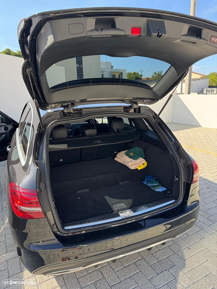 Mercedes-Benz C 300 de AMG Line - 12