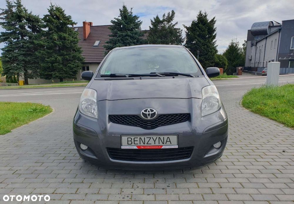 Toyota Yaris - 2
